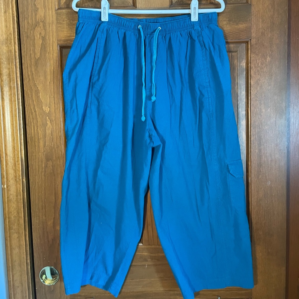 White Stag 16W Blue Capri Pants
